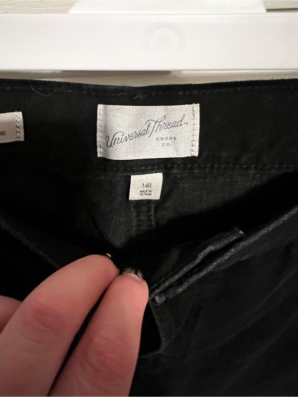 Universal Thread Wide-Leg Jeans - Picture 2 of 4